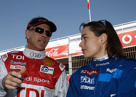 Vanina Ickx og Dindo Capello er begge erfarne Le Mans kørere. I Copenhagen Historic Grand Prix den 2. - 3. august i Fælledparken skal de dyste imod hinanden og de øvrige stjerner i Royal Pro-Am klassen.